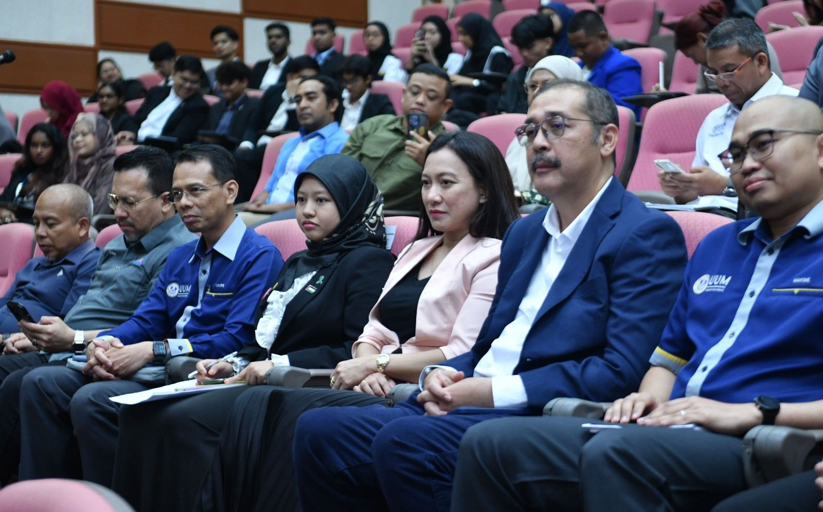 Forum Explores Challenges and Opportunities for Media Freedom in the Digital Era