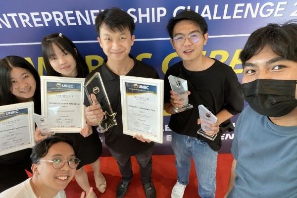 KOPI QUOFFE UUM 'CHAMPION OF BEST OVERALL PERFORMANCE' UNIEC 2022-2023