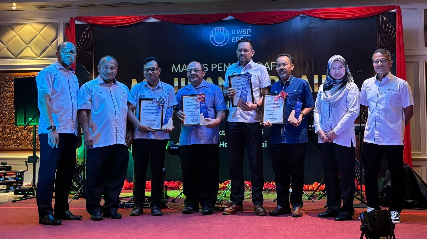 UUM Honoured with Best Employer Award by EPF 2025